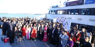 ”色彩柏丽秋日游轮慈善夜”盛况空前