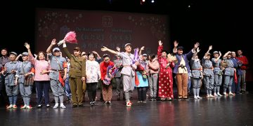 现代京剧《沙家浜》海外首演圆满成功