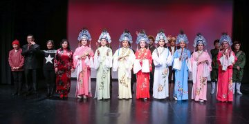 “京腔越韵”首届迎新戏曲演唱会成功举行