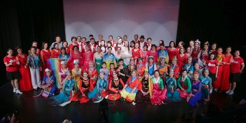 “第六届千人国庆大联欢”晚会演出精彩纷呈