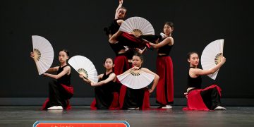 蔓玲舞蹈学校《执镜佣》获高金奖