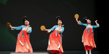 蔓玲舞蹈学校《象王行》获高金奖